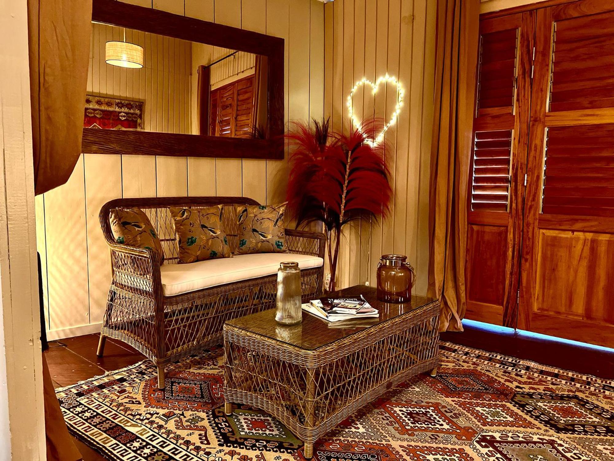 Chambre D'Hotes Le Sucrier Goyave الغرفة الصورة